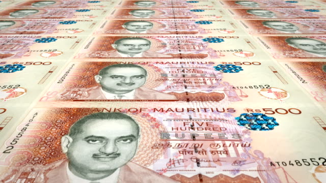 Banknoten-von-fünfhundert-Rupien-der-Inseln-Mauritius,-Bargeld,-Schleife