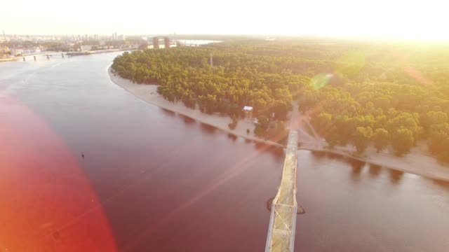 Kiew-Brücke-Luftaufnahme