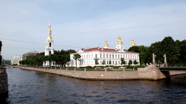 Krukov-Channel-and-the-Naval-(Nikolsky)-Cathedral-background-in-the-summer---St.-Petersburg,-Russia
