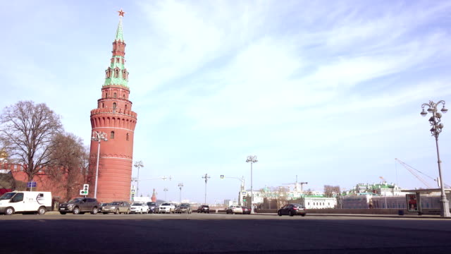 Tráfico-de-coches-cerca-del-Kremlin