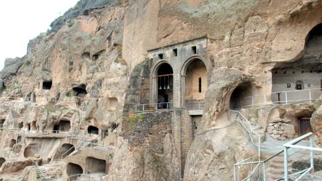 Vardzia-cave-monastery.-Complex-carved-in-rock.-Cave-town-in-the-mountains