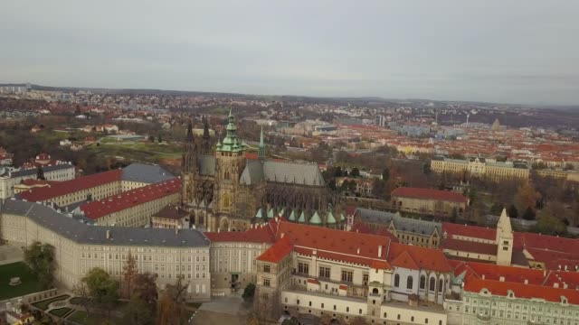 Aerial-view-from-the-air-to-St.-Vitus-Cathedral-in-Prague
