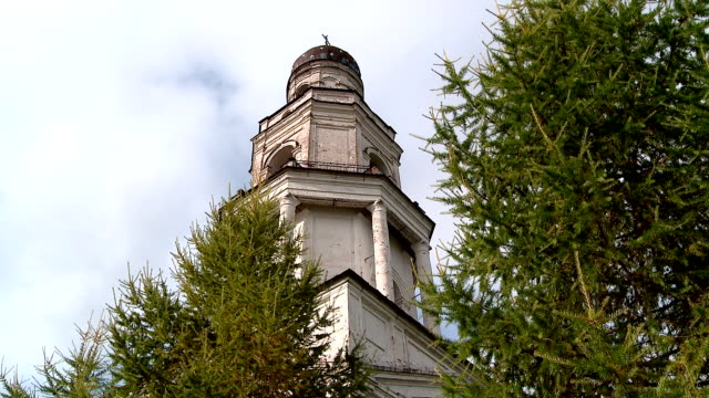 Russian-Orthodox-village-Church-dome