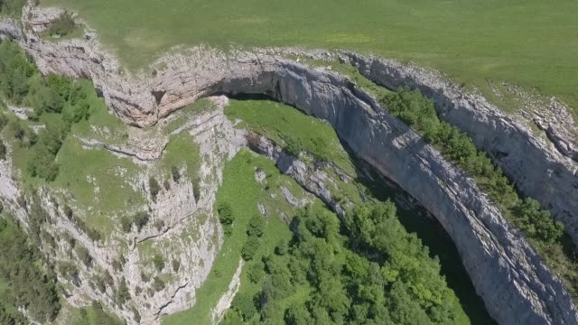 Aerial-view-of-the-steep-walls-of-the-stone-plateau.