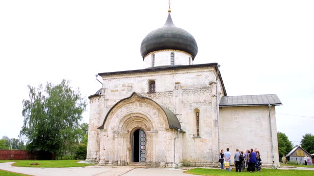 Catedral-de-San-Jorge-de-Yuryev-Polsky,-Rusia