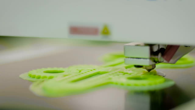 Modernes-Modell-für-3D-Drucker-mit-Kunststoff