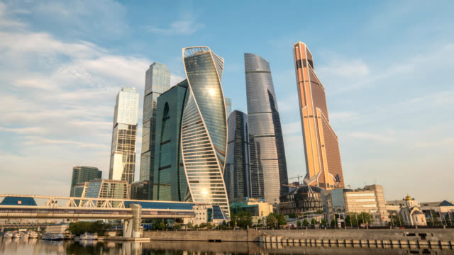 Moscow-Russia-time-lapse-4K,-city-skyline-motion-timelapse-or-hyperlapse-at-business-center-district-and-Moscow-River