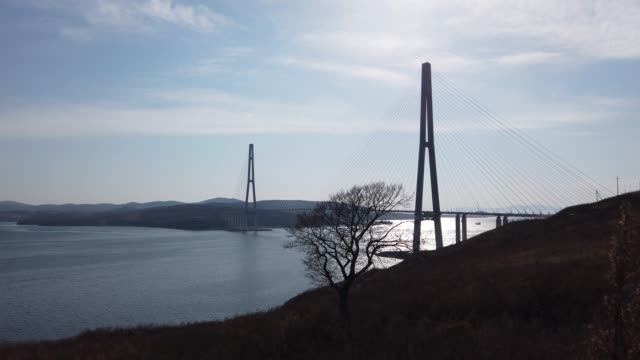 Marine-landscape-with-views-of-the-Russian-bridge.-Vladivostok,-Russia