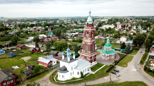 Picturesque-scape-of-Russian-town-of-Yuryev-Polsky-on-Koloksha-River