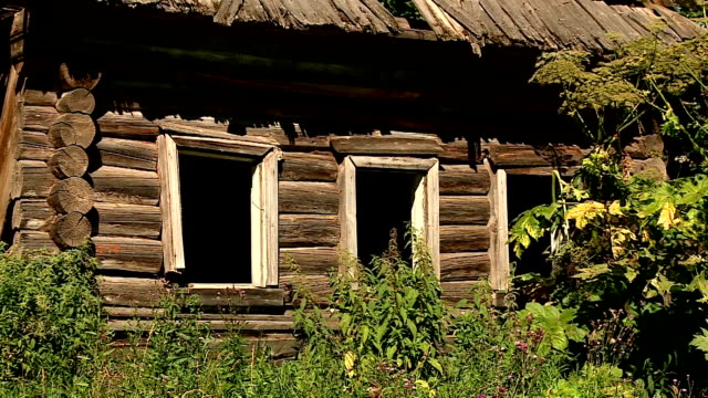 abandoned-Russian-village