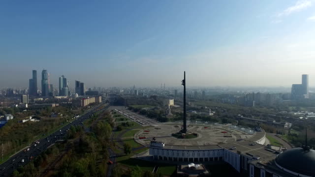 Luftbild-auf-dem-Poklonnaya-Hügel-in-Moskau