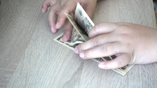 counting-japanese-yen