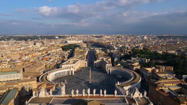 Piazza-San-Pietro.-Plaza-located-directly-in-front-of-St.-Peter's-Basilica.-Vatican-City,-Rome,-Italy