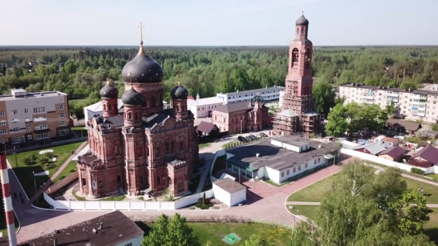Komplex-des-russisch-orthodoxen-Guslitsky-Verklärungsklosters