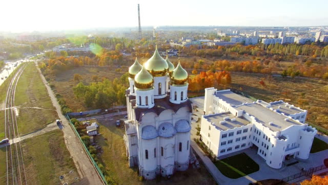 Aerial-view-to-Orthodox-church-in-Kharkiv,-Ukraine