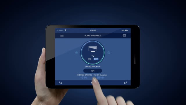 IoT-smart-Pad,-Tablet-Anwendung,-Wohnzimmer-TV-Steuerung,-intelligente-Haushaltsgeräte,-Internet-der-Dinge-zu-berühren.