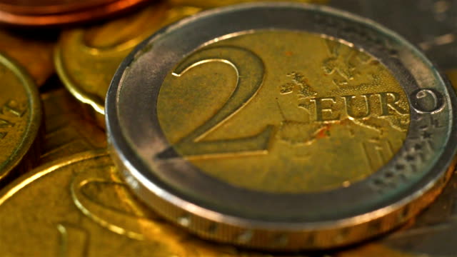 Monedas-de-oro-euro-dinero
