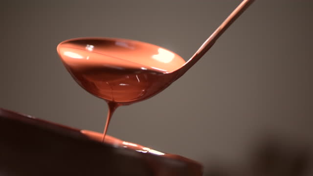 Chocolate-dripping-from-ladle