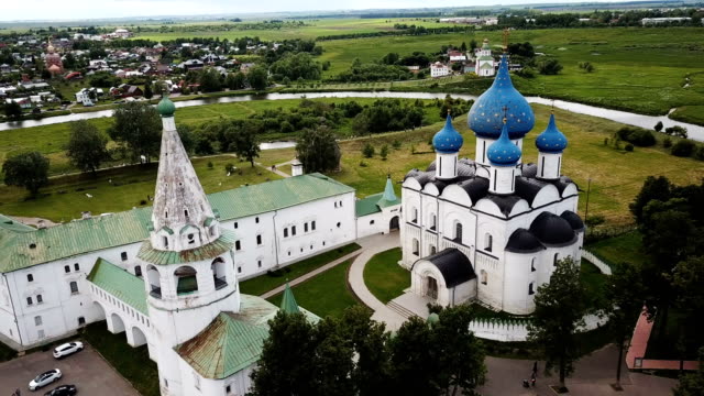 view-of-Cathedral-of-Nativity-of-Virgin-in-Suzdal