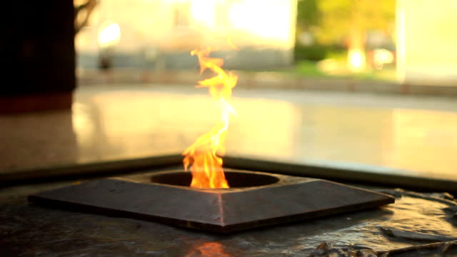 the-eternal-flame-in-Russia