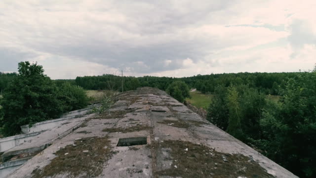 Aerial-Drone-footage.-Fly-over-abandoned-farm