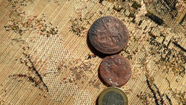 Monedas-vintage-de-cerca.-Colección-de-monedas-viejas.