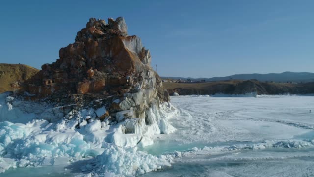 Winter-landscape-of-Lake-Baikal-Cape-Burkhan.--UNESCO-world-heritage-site