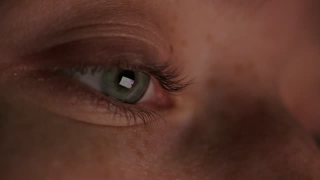 Close-up-Beautiful-Blue-Eye