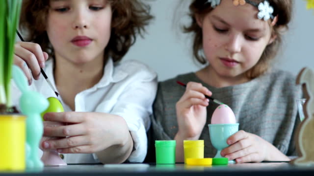 Boy-and-girl-have-Master-class-of-making-Easter-decor