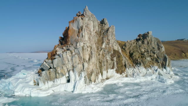 Winter-scene-of-Lake-Baikal-Aerial-Famous-tourist-destination