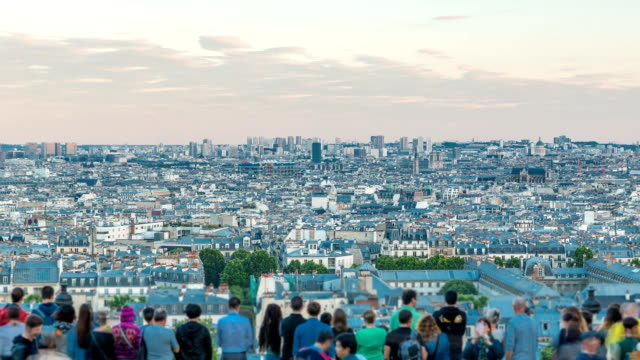 Panorama-de-timelapse-de-París,-Francia.-Vista-superior-del-Sagrado-Corazón-Basílica-de-Montmartre-Sacre-Coeur