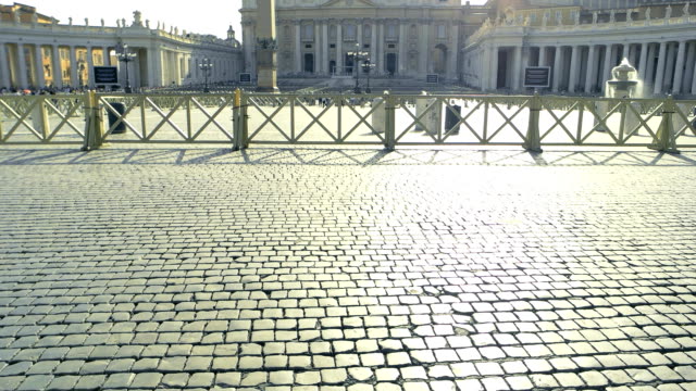 Paving-stones,-Saint-Peter-square.