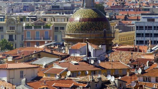 Roof-building-view-in-Nice,-traditional-French-architecture,-summer-cityscape