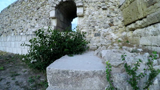 Stein-Wand-Ruinen-der-griechischen-Stadt-Chersones