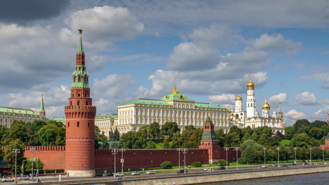 Lapso-de-tiempo-del-Kremlin-de-Moscú-en-FullHD