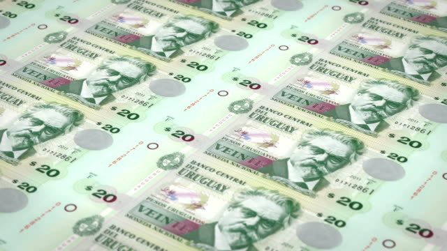 Billetes-de-20-peso-uruguayo-del-Uruguay,-dinero-en-efectivo,-lazo