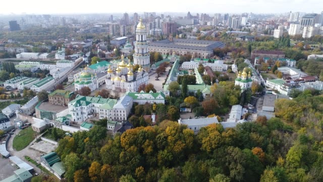 Vista-aérea-de-Kiev-Pechersk-Lavra-en-otoño,-Kiev,-Kiev,-Ucrania.