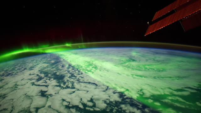 Impresionante-Aurora-Boreales-vista-desde-el-espacio.-Imágenes-de-dominio-público-de-la-Nasa