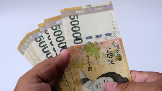 contar-dinero-yen-japonés