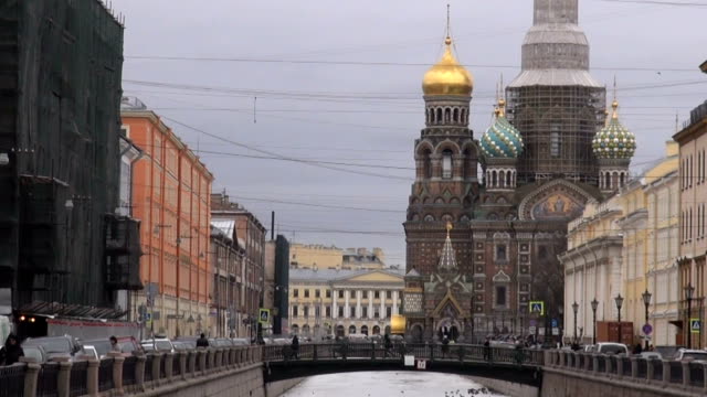 Russland.-Sankt-Petersburg.-Kirche-des-Erlösers-auf-Blut.