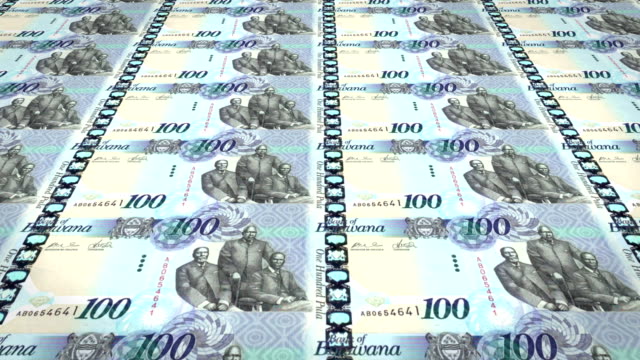 Billetes-de-cien-pulas-de-Botswana,-dinero-en-efectivo,-lazo