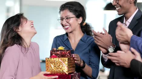 applaud,-asian,-attractive,-beautiful,-birthday-celebration,-birthday-gifts,-brown-people,-brown-skin,-business,-businesswoman,-celebrate,-celebration,-cheerful,-clap,-corporate,-enjoy,-entrepreneur,-festival,-gift-boxes,-gifts,-girl-power,-happiness,-hap