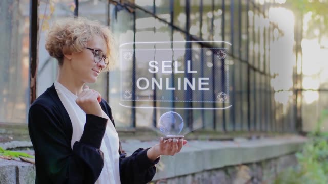 Blonde-verwendet-Hologramm-Online-verkaufen