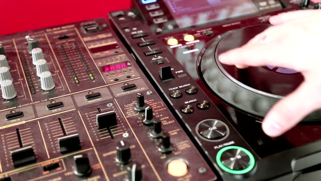 DJ-console