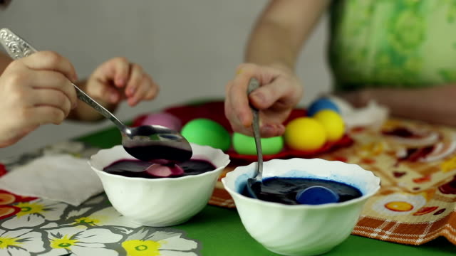 Preparation-of-Easter-eggs,-the-feast-of-the-passover