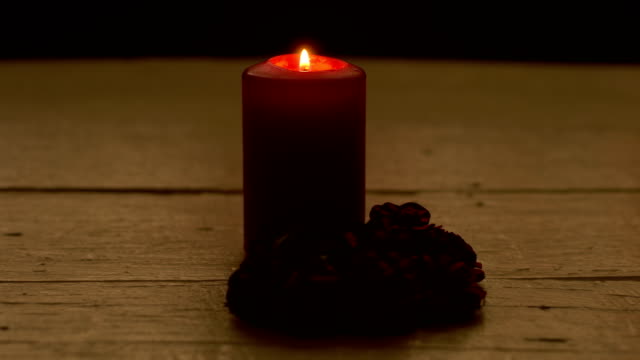 Red-candle-light-with-rose,-romance-theme