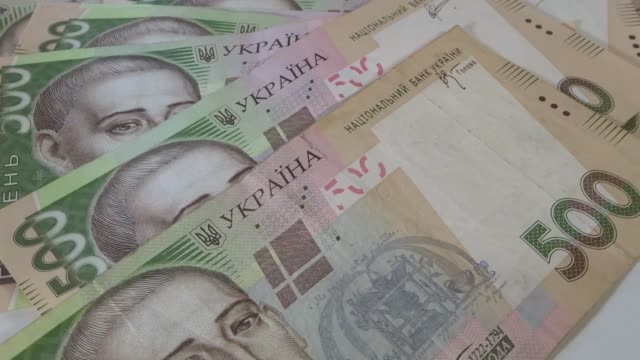 Dinero-ucraniano---grivna.-Dinero-de-Ucrania---hryvnia