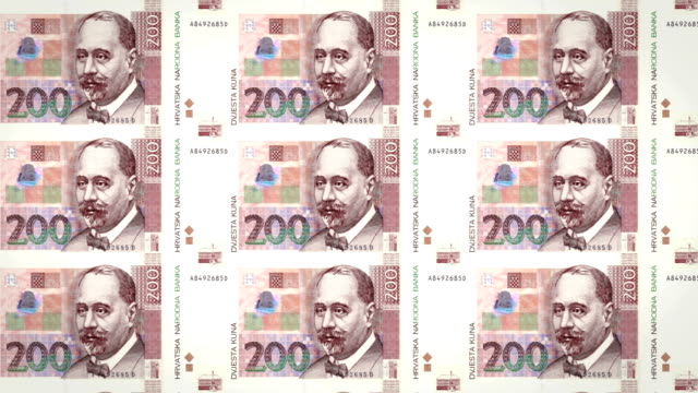 Billetes-de-quinientos-korunas-checos-de-República-Checa,-dinero-en-efectivo,-lazo