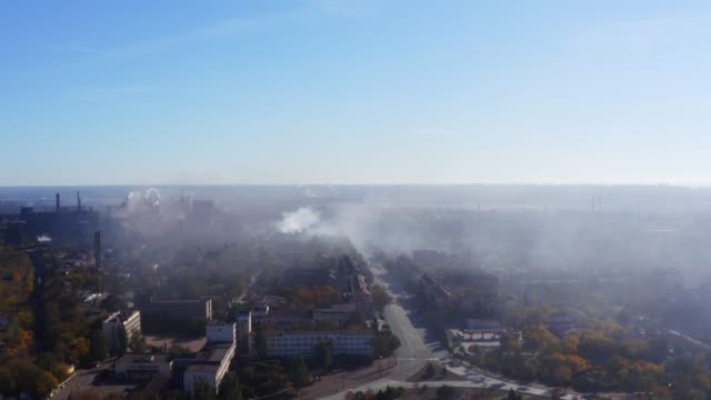 Smog-über-der-Stadt.-Luftaufnahme.