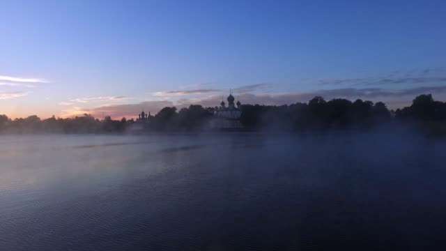 Sunrise-view-of-Uglich-at-Volga-river,-Russia